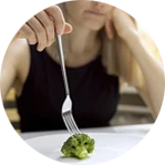 Descubra como combinar os alimentos certos para eliminar gordura sem seguir dietas restritivas.